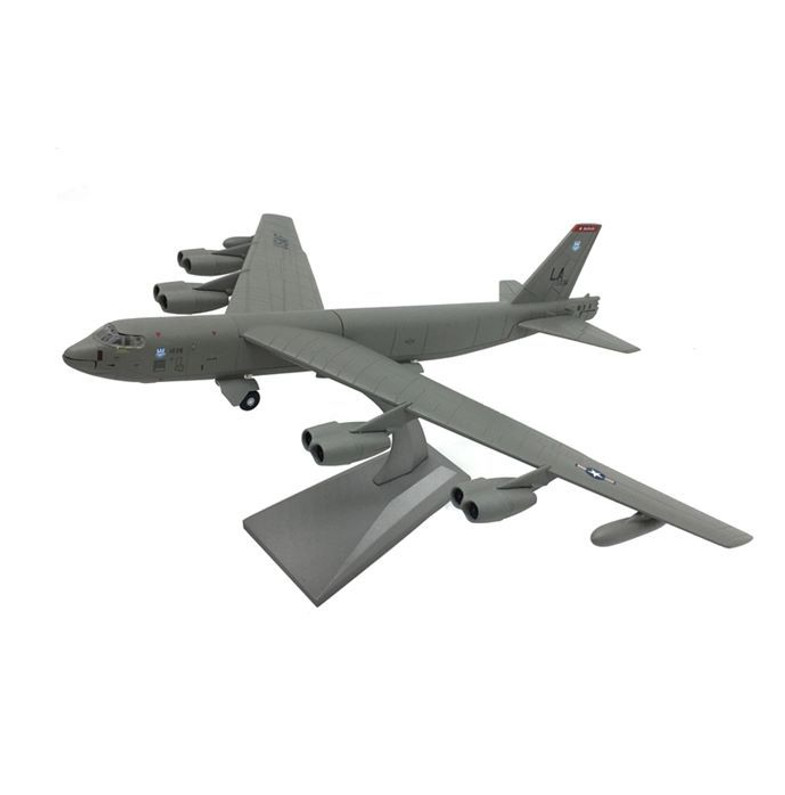 The B-52 Stratofortress – A Legendary Bomber & a Collector’s Must-Have Model