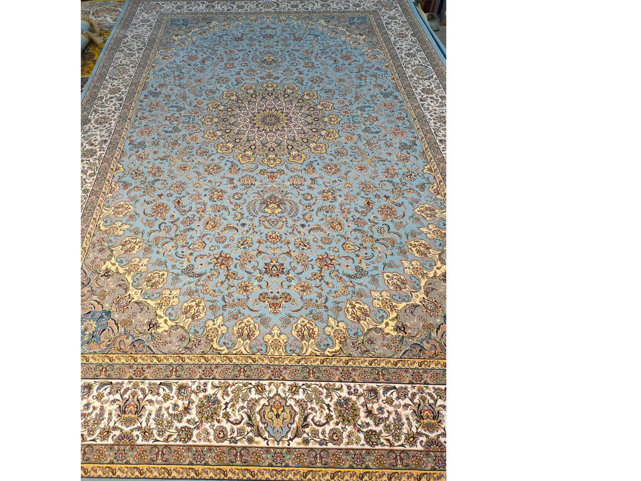 Luxury Awesome Carpet 3x2 Meter Machine Made 1000 Shoulder Carpet Blue Pattern Carpet Premium Design Showcase