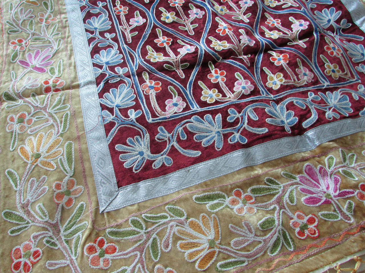 Handmade Kashmiri Prayer Mat Perfect Gift for Ramadan