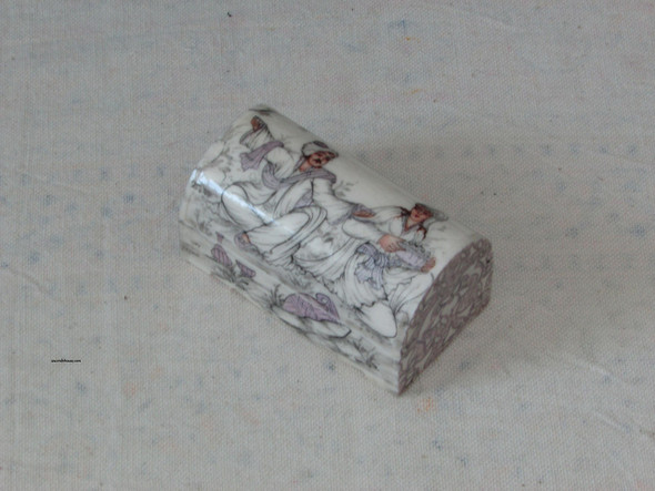Exclusive miniature box , Hand Painted Camel Bone Box , 407 Fine Craftsmanship Detail