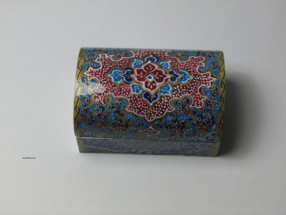 Craftihouse branded miniature camel bone box, an ideal romantic gift for holding wedding rings or other small sentimental treasures.