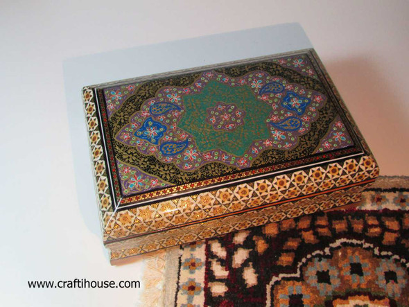 Artisan Khatam wooden High-Resolution Product Shot