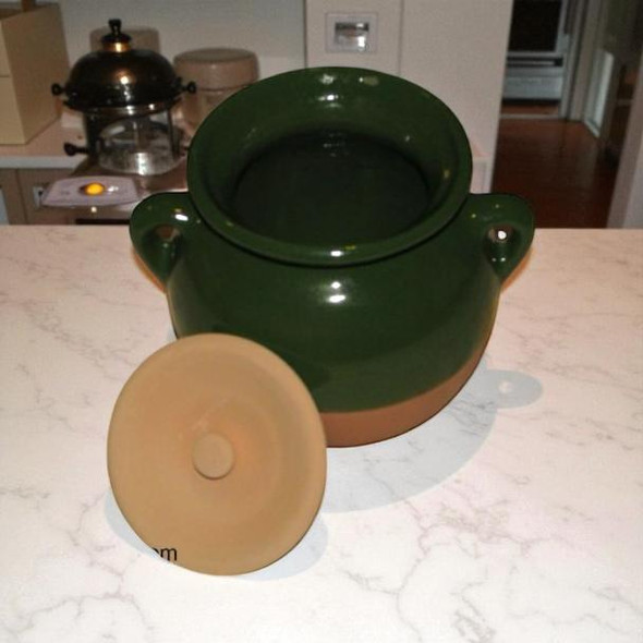 traditional-clay-dizi-khori-pot-1person