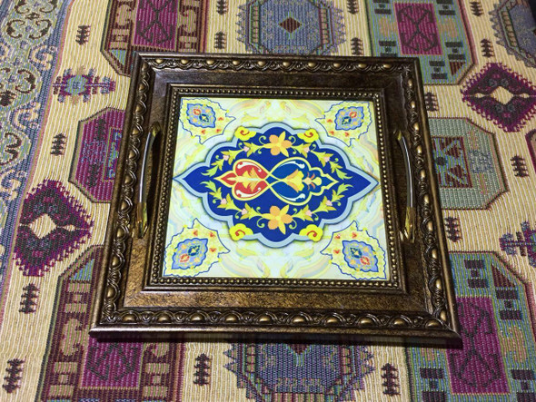 tray with handmaden Tile