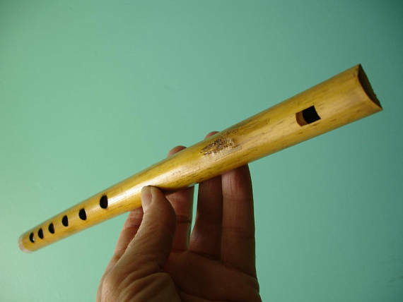 Close-up of the natural bamboo nodes and the smooth hand-polished surface of the 867 series meditation flute.