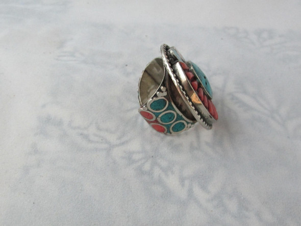 Exclusive Ethnic ring fine stones Nepal the Tibet Himalaya.. Fine Craftsmanship Detail