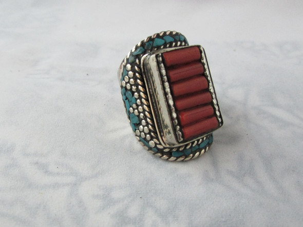 Exclusive beauty gift, vintage nepali carnelian ring, Tibetan ethnic ring Fine Craftsmanship Detail