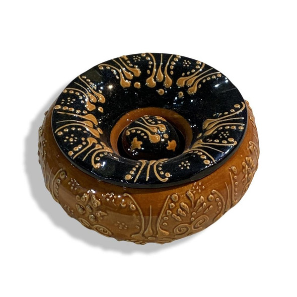 Exclusive Handcrafted Orange color Ceramic Ashtray with Fine Craftsmanship Detail