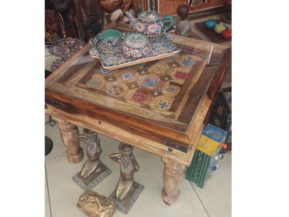 Luxury Solid Wooden Table With Tiles Handmade Light Brown Solid Wood Coffee Table 60x60 Cm Premium Design Showcase