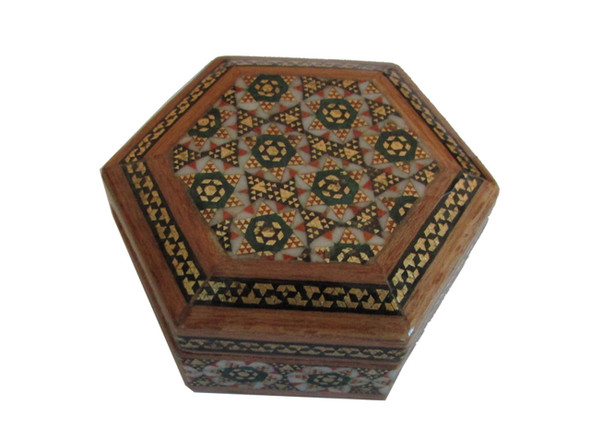 A small, octagonal Khatamkari ring box featuring intricate star patterns, perfect for a Persian wedding ceremony.