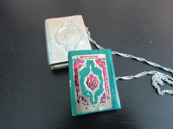 Luxury Arabic Car Hanging Silver Case Premium Design Showcase