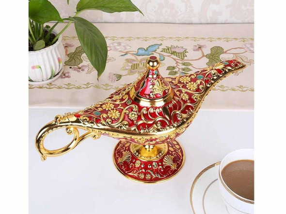A grand 33 cm decorative copper-colored magic Aladdin lamp made from durable zinc alloy.