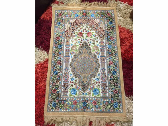 Exclusive Arabic Cute woven Prayer mat Fine Craftsmanship Detail
