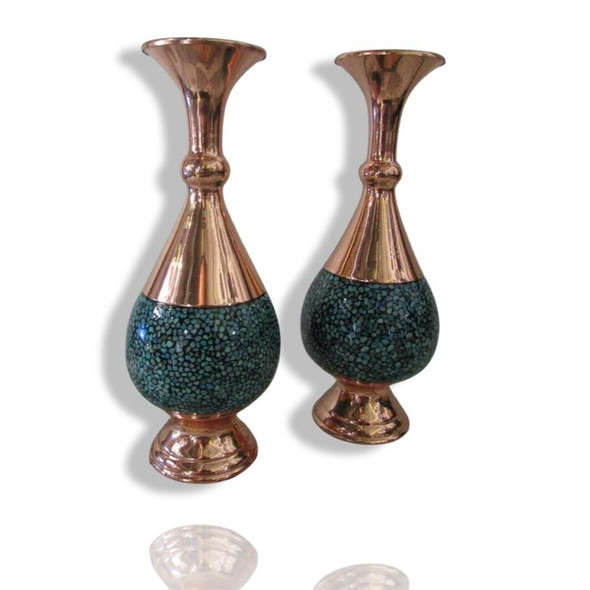 Front view of a premium 2-piece copper set showcasing authentic handcrafted turquoise stone inlay mosaic artwork and mirror-polished structural bands across two 25 cm elegant flower vases.