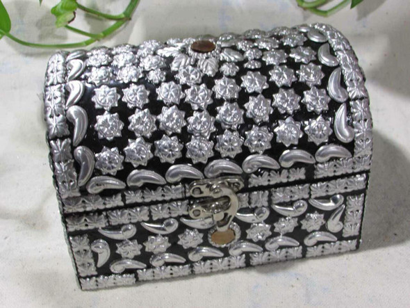 Artisan Dome Shaped Jewelry Box High-Resolution Product Shot