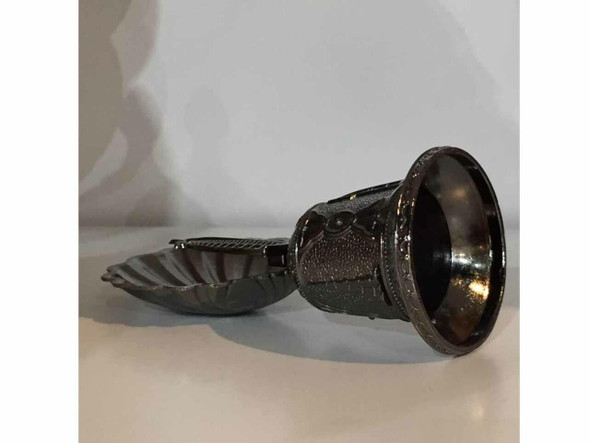 Exclusive Uae Grey black Color Bell Fine Craftsmanship Detail