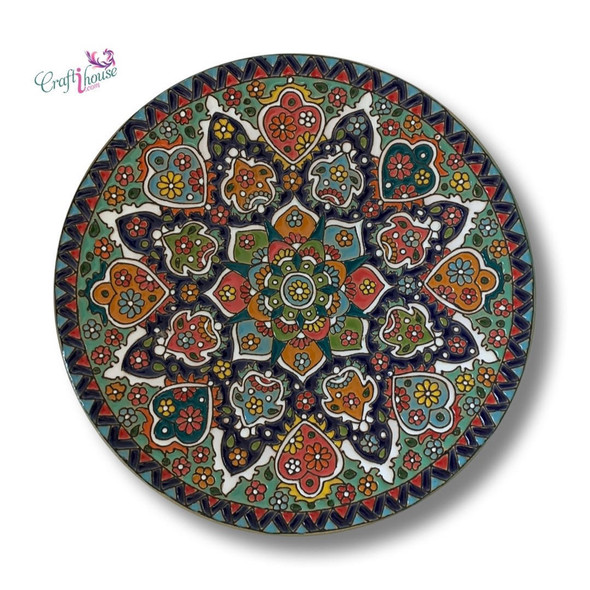 Close-up of the intricate hand-painted floral motifs and the brilliant, light-reflecting finish on the 25 cm ceramic wall decor plate.