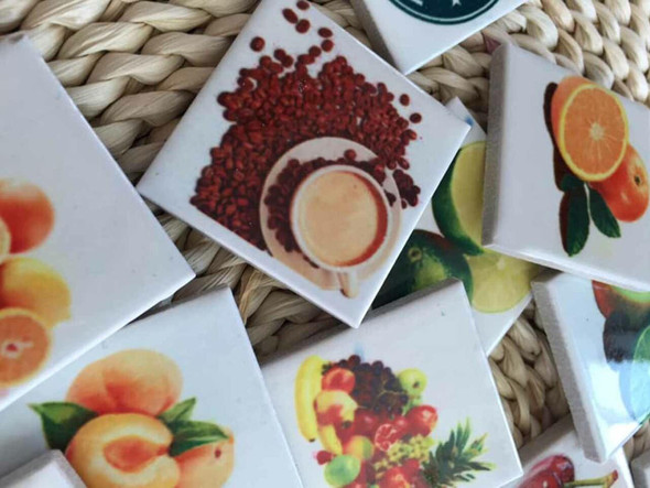 Colorful fruit-pattern handpainted ceramic fridge magnet, 5x5cm, Dubai souvenir