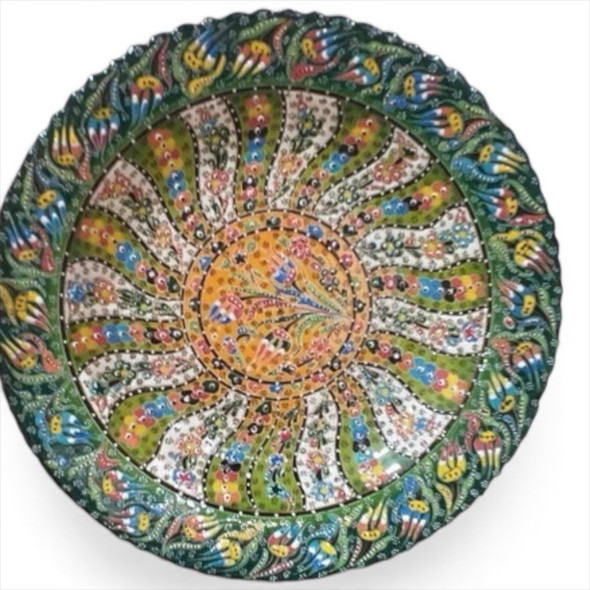 From the Craftihouse Prestige series: A 40 cm grand embossed Turkish ceramic plate for the highest tier of unique luxury gifting.
