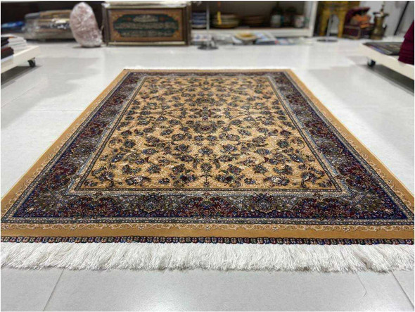 A professional product display of the 150x100 cm machine-made silk carpet from a premier UAE art, gift, and home decor supplier.