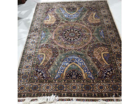 A luminous 150x100 cm silk-touch rug with a traditional floral pattern shimmering in a sunlit modern apartment.