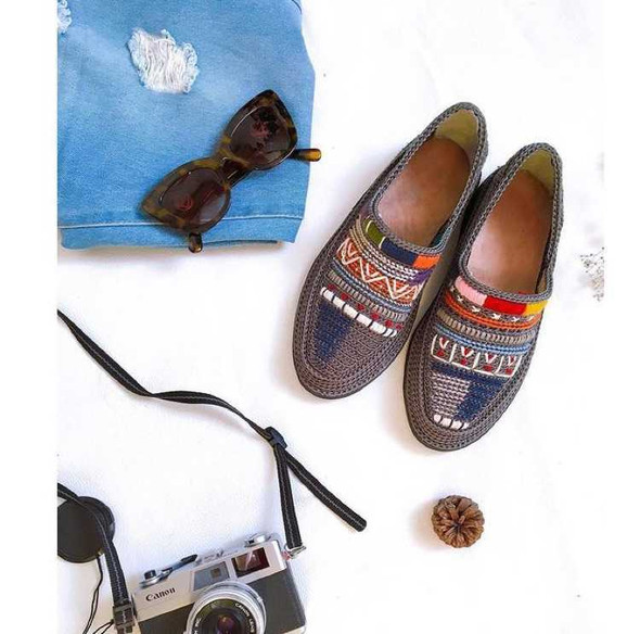 Exclusive Brown pattern handmade cotton shoes Fine Craftsmanship Detail