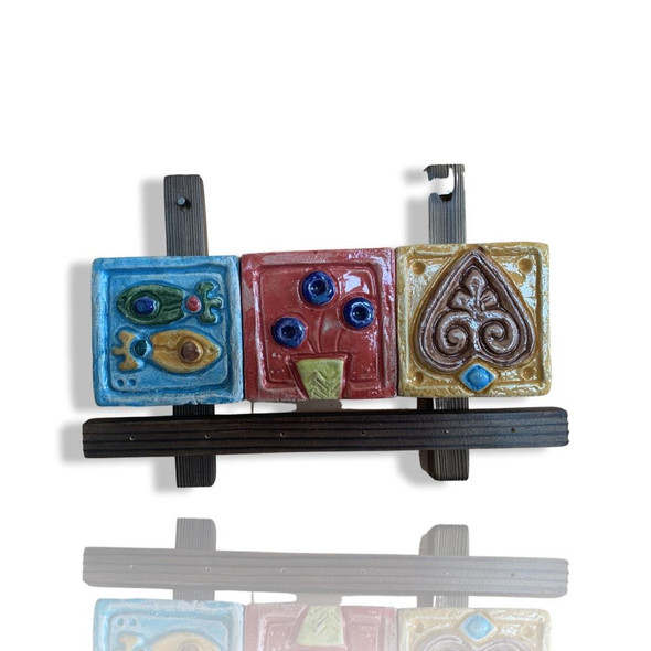 Exclusive wooden-clay wall mount key holder 22x16cm Fine Craftsmanship Detail