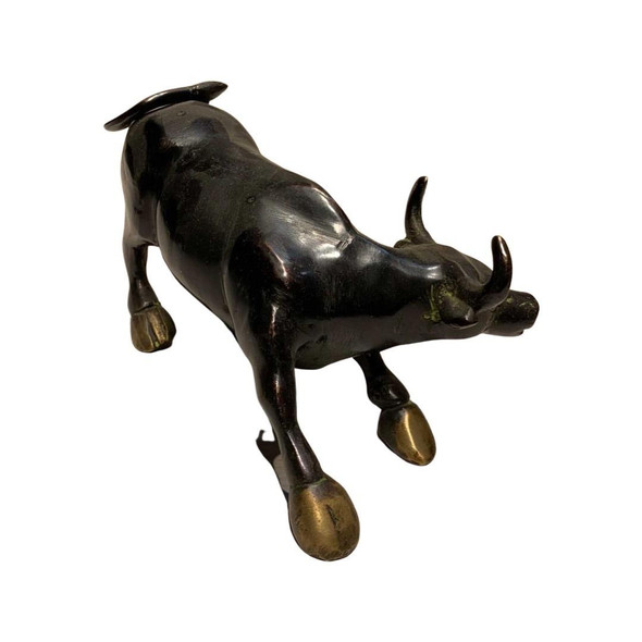 Luxury Artisan Brass Charging Bull bull Premium Design Showcase