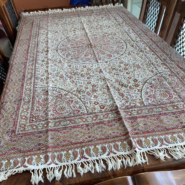Handcrafted Artisan Pink floral pattern ghalamkari Lifestyle Visual
