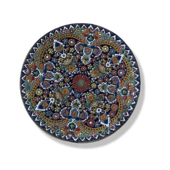 Close-up of the intricate hand-painted floral motifs and the brilliant, light-reflecting finish on the 25 cm ceramic wall decor plate.