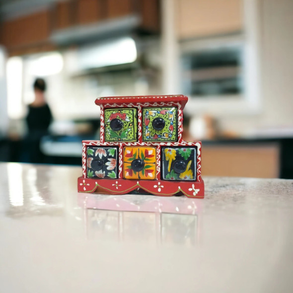 Exclusive Spice box 5 drawers Fine Craftsmanship Detail