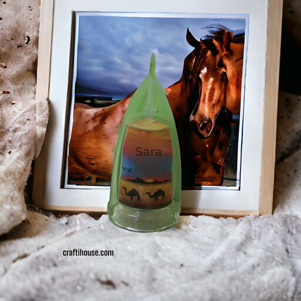 Personalized souvenir sand bottle, an ideal gift to commemorate a special visit to Dubai.