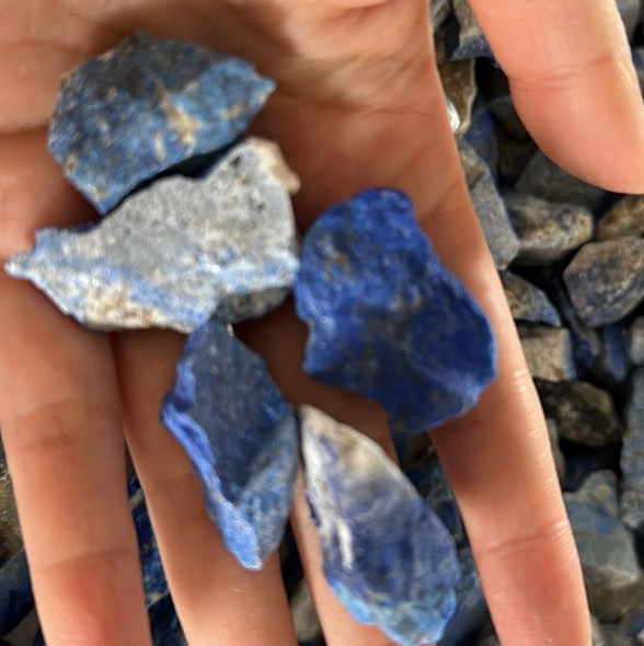 Raw Lapis Lazuli Nuggets 5-7 Cm | Sophisticated Boutique Accessory | Crafted In Dubai - Luxury Handcrafted Art Craftihouse Dubai