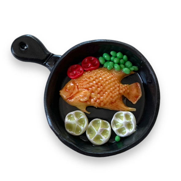 Polymer Clay - Fried Fish - Dinner Pan - - Miniature Food - Frying Pan - Kitchen Decor | Luxury Heri - Luxury Handcrafted Art Craftihouse Dubai