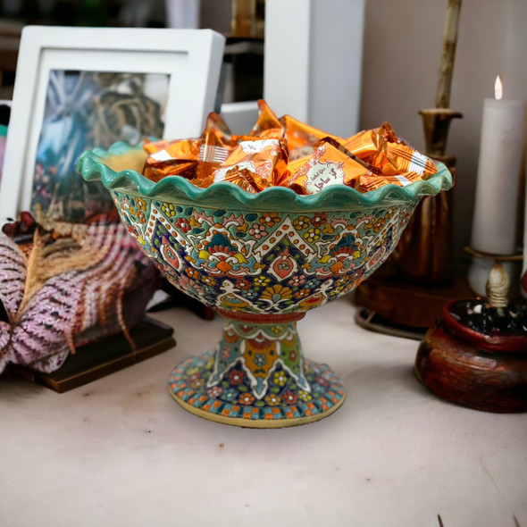 Exclusive Uae Hand Painted Serving Bowl Heritage Collection Detail
