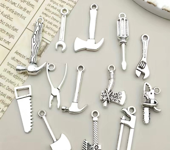 Premium Artisan Craftsman's Delight: Random 13pcs High-Quality Design