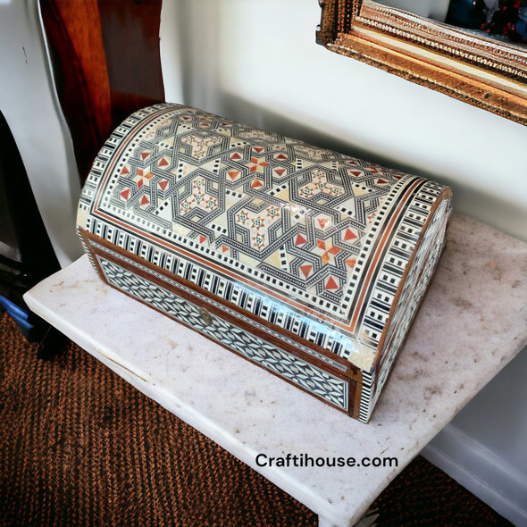 Luxury Wooden Jewelry Box Mother Of Showcase - Craftihouse Dubai