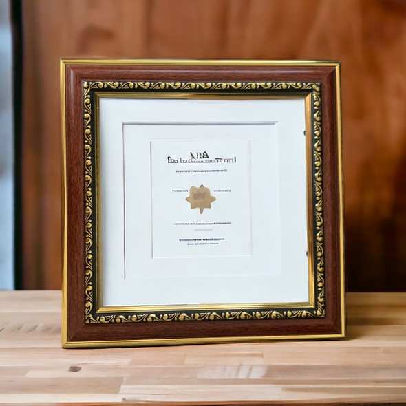 Exclusive Personalized Elegance: Customized Frame Heritage Collection Detail