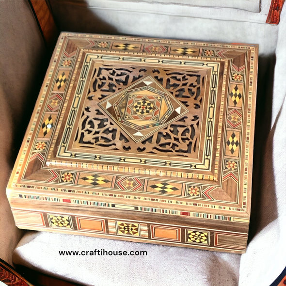 Motehr of pearl wooden box 