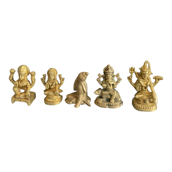 Exclusive Artisan Brass statue 5 pieces Heritage Collection Detail