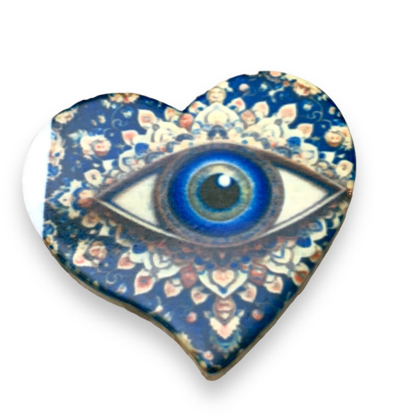 Exclusive Blue Eye Heart Shape Ceramic 7 Cm Ceramic Blue Eye Heritage Collection Detail