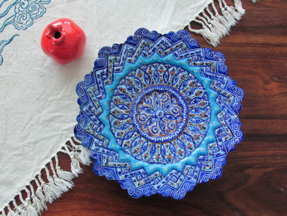 Luxury 20Cm Hand Painted Enamel Premium Design Showcase