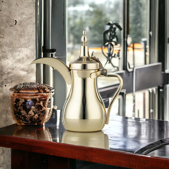 Exclusive Arabic Golden Arabic Coffee Dallah Heritage Collection Detail
