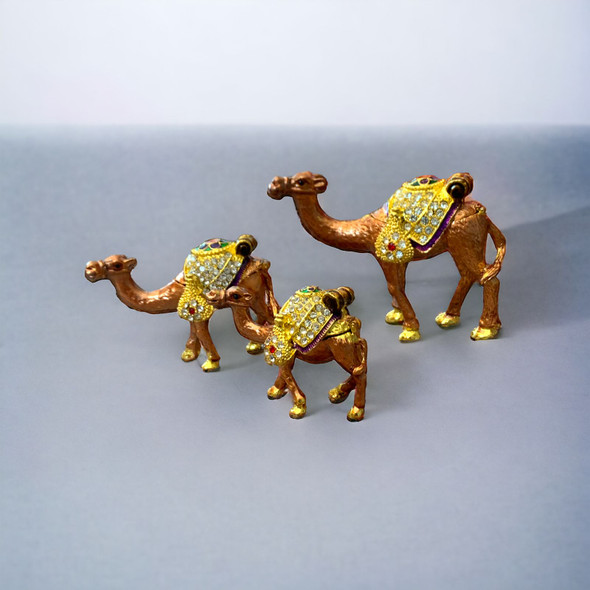Camel Family Set - 3 | Quirky Arabian Life Quote | Funny Travel Souvenir - Luxury Handcrafted Art Craftihouse Dubai