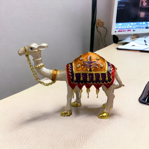 Bahrain Camel Statue Stunning Sarcastic | Handcrafted Leather Figurine | Traditional Desert Art - Luxury Handcrafted Art Craftihouse Dubai