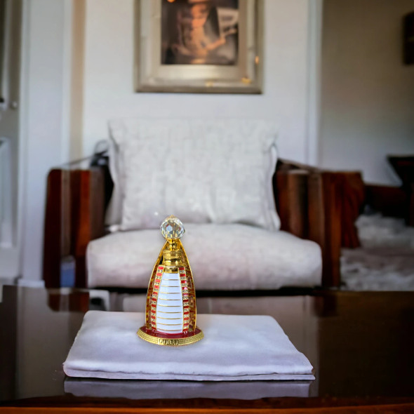 keepsake UAE souvenir