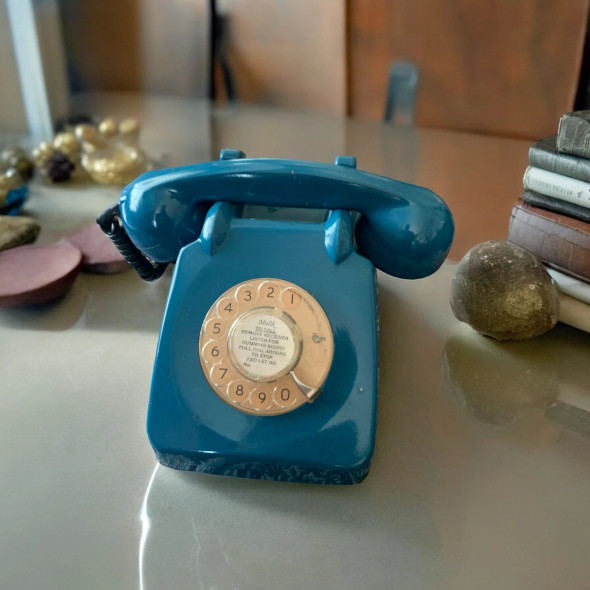 Premium Vintage Style Desktop Phone Table Telephone Antique Style Phone Blue Color Retro Style Phone High-Quality Design