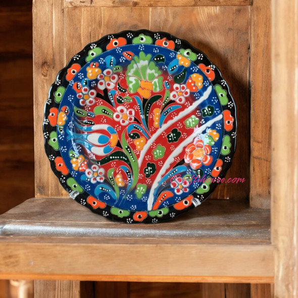 Premium 18 cm Multicolor Turkish Ceramic Plate Artisan Detail View