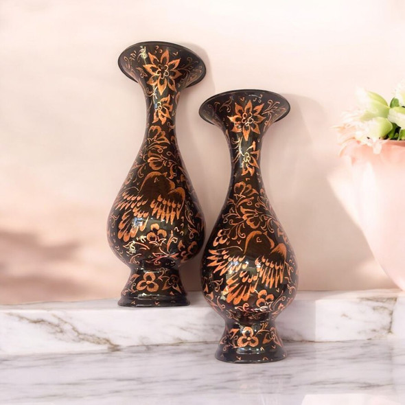 Handcrafted Artisan the Miniature Aviary Engraved for Home and Gift