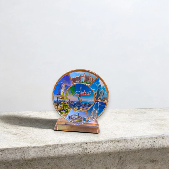 Luxury Skyscraper Plate Featuring Decorative Glass Artisan Detail View